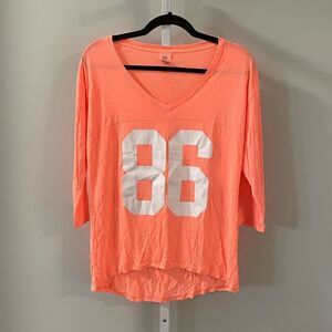 PINK Victorias’s Secret Signature 86 Tee